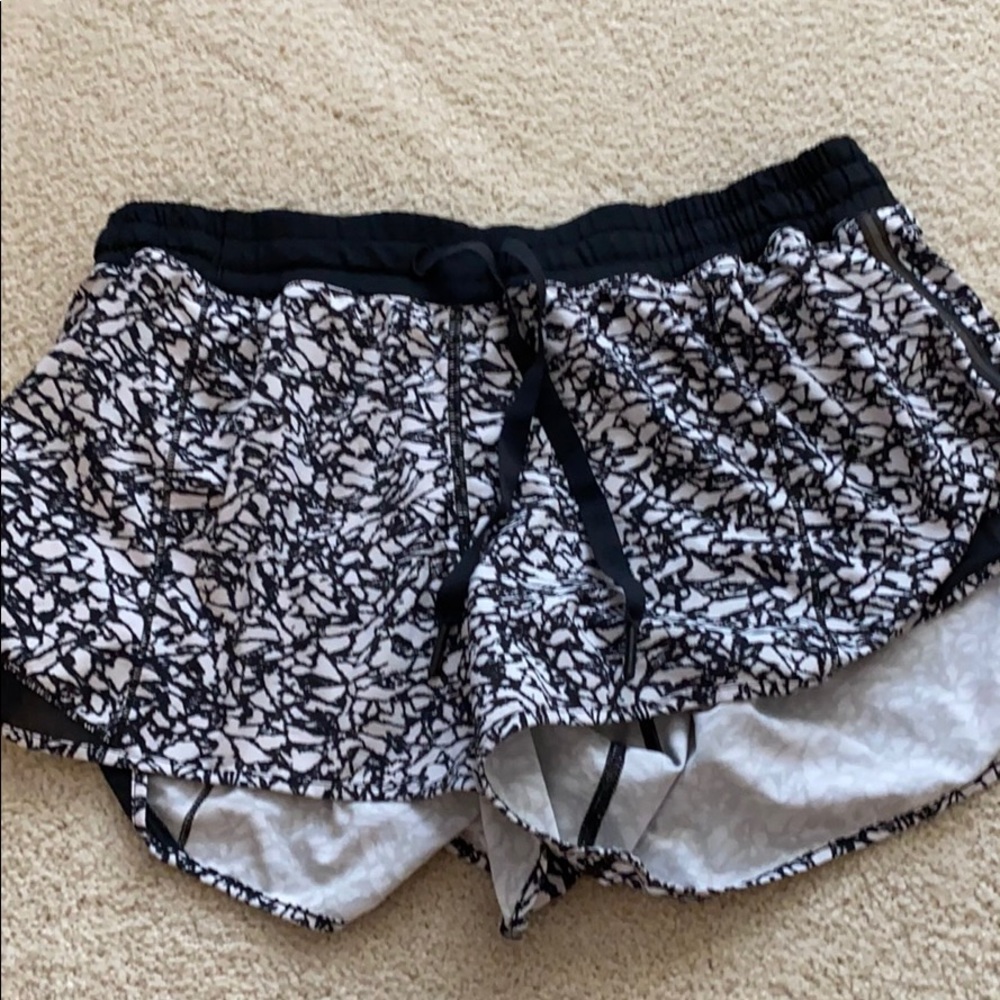 Black and White lululemon shorts